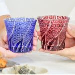 、ご両親のイメージに合わせて組み合わせを選べるペア切子