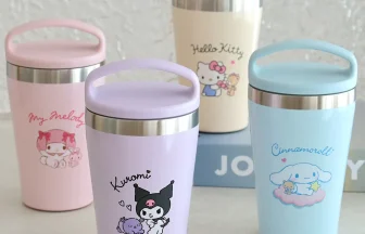 サンリオキャラクターが可愛い♡ハンドル付きタンブラー