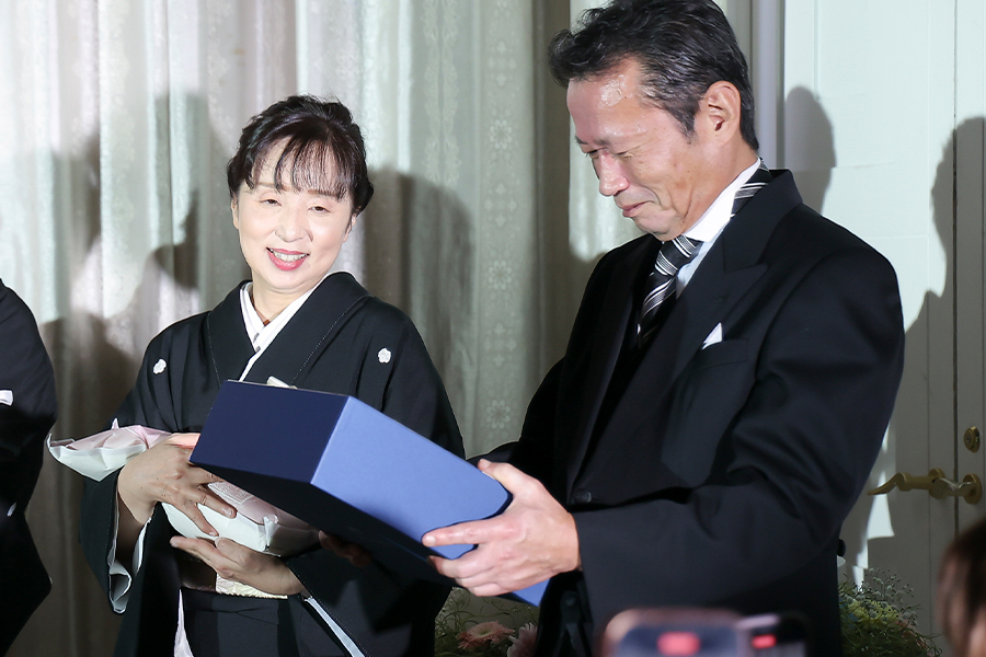 ＷＥＤＤＩＮＧ
ＲＥＰＯＲＴ　1　/ ウェディングリポート１