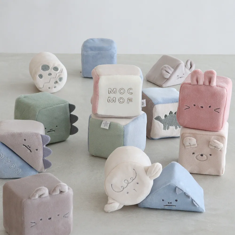 出産祝い】mocmof （モクモフ）やわらか布積み木おむつケーキ