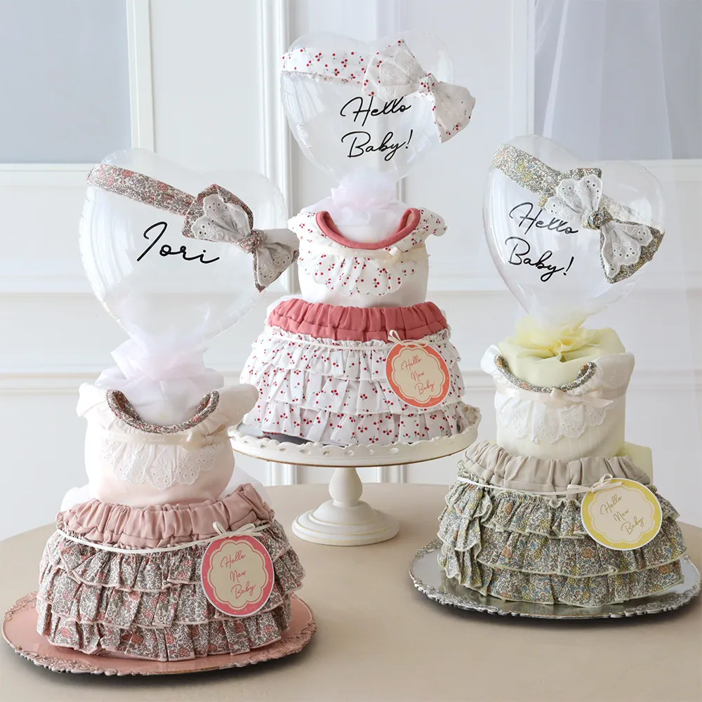 【出産祝い】mocmof(モクモフ) おめかし3点セット おむつケーキ