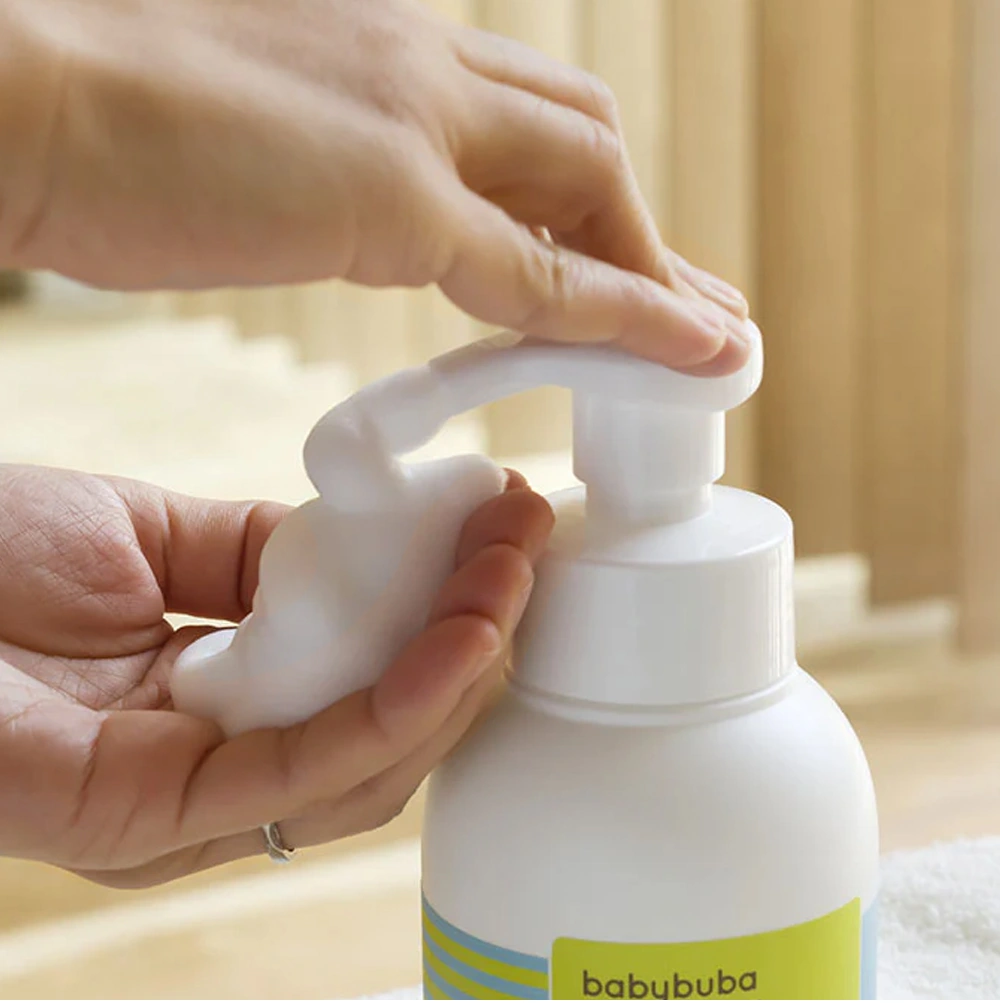 やさしく洗う ふわふわの泡シャンプー