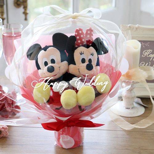 結婚式に電報を贈るならおしゃれなギフト電報やバルーン電報を