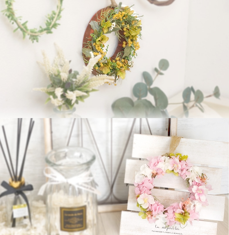 置いても掛けても使える2WAY仕様のスタンド付きリース