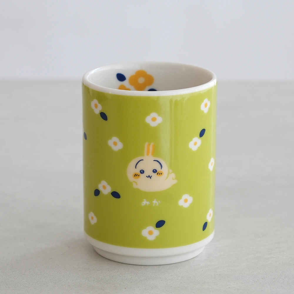 名入れ】ちいかわ フラワーガーデン 寿司湯呑｜ベルビーWebshop本店