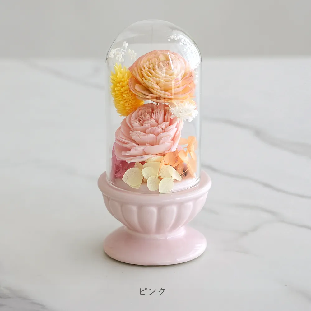 ピンク